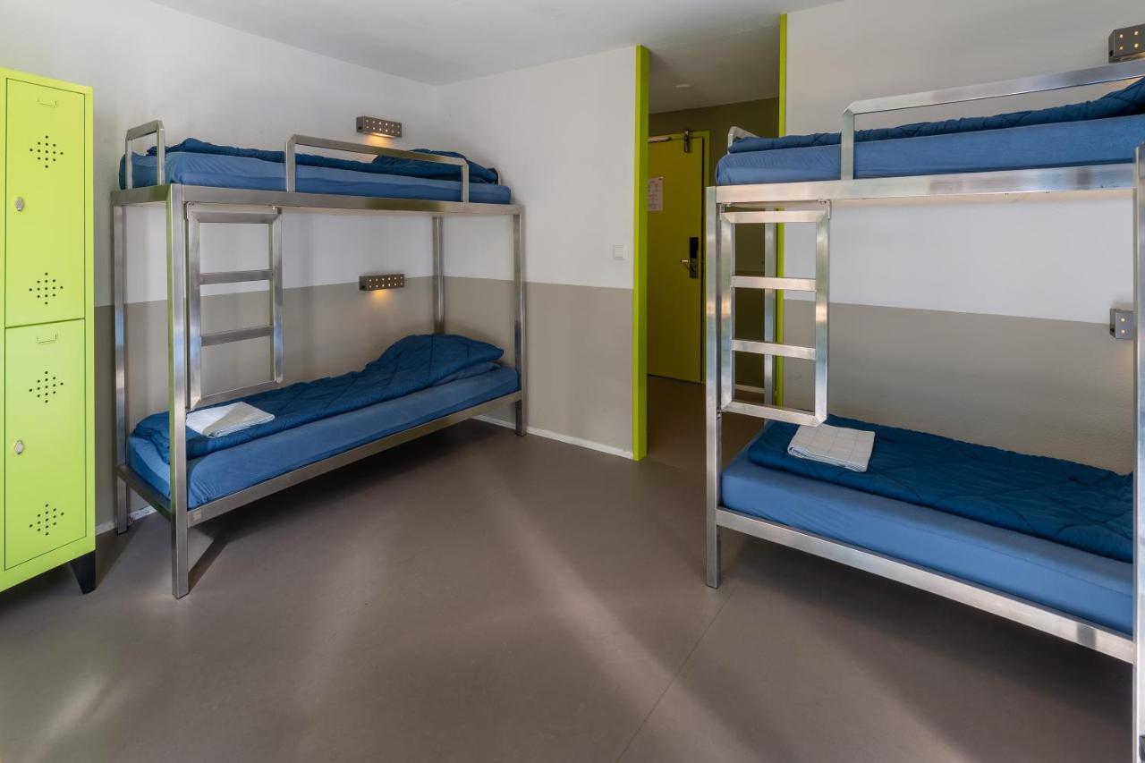 Stayokay Hostel ฮาร์เลม ภายนอก รูปภาพ