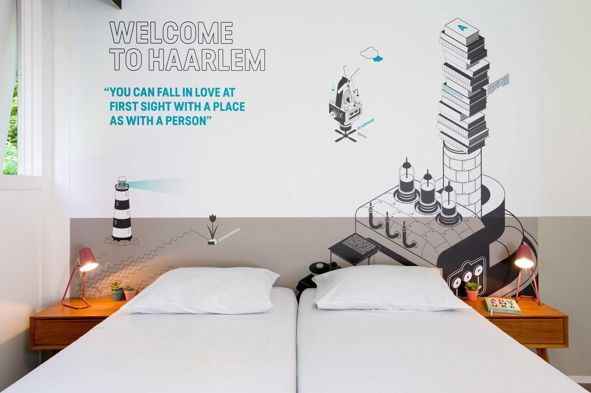 Stayokay Hostel ฮาร์เลม ภายนอก รูปภาพ